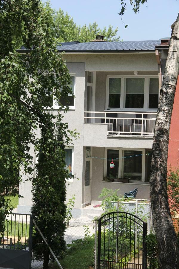 Apartman Kej Пирот Экстерьер фото